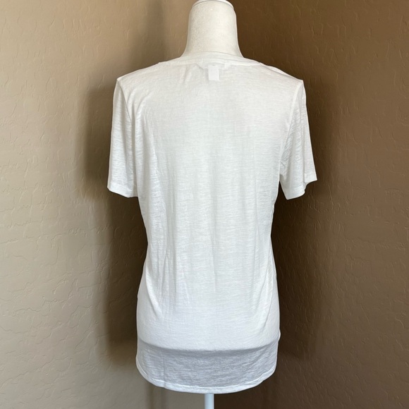 ATHLETA ☀️ Breezy Scoop VNeck Tee - Picture 3 of 10